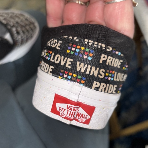 Vans Off The Wall - PRIDE - RAINBOW color 9w - Picture 14 of 14